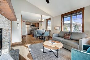 Beautifully Updated Mountain Chic Condo 1 Bedroom Condo