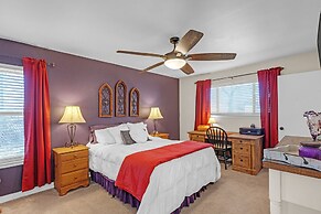 Dean's Retreat At Georgetown 3 Bedroom Dean's Retreat in Georgetown Sp