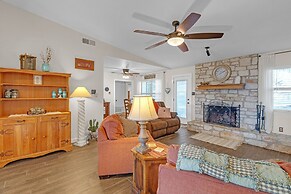 Dean's Retreat At Georgetown 3 Bedroom Dean's Retreat in Georgetown Sp