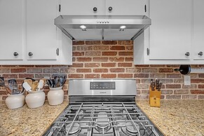 Dean's Retreat At Georgetown 3 Bedroom Dean's Retreat in Georgetown Sp