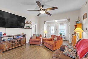 Dean's Retreat At Georgetown 3 Bedroom Dean's Retreat in Georgetown Sp