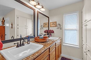 Dean's Retreat At Georgetown 3 Bedroom Dean's Retreat in Georgetown Sp