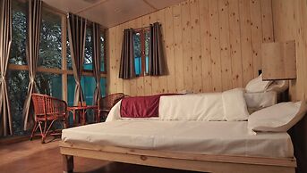Arahnyam Pool Side Cafe & Resort Bhimtal
