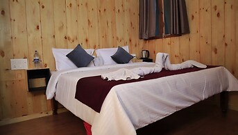 Arahnyam Pool Side Cafe & Resort Bhimtal