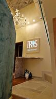Iris Apartments