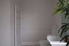 The Egerton - Serviced  Apartments