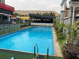 Aotel Hotels & Suites (Ojota)