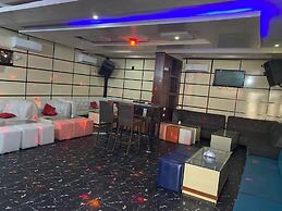 Aotel Hotels & Suites (Ojota)