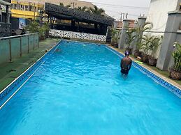 Aotel Hotels & Suites (Ojota)