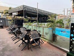 Aotel Hotels & Suites (Ojota)