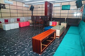 Aotel Hotels & Suites (Ojota)