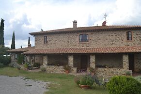 Cottage in Tuscany With Private Pool & Wine