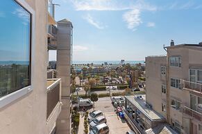 Ambasciatori Suite Hotel