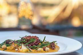 Ambasciatori Suite Hotel