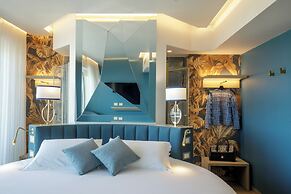 Ambasciatori Suite Hotel