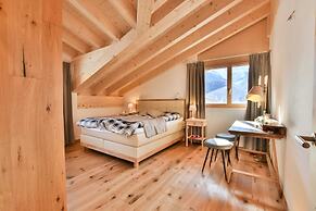 Milachra Penthouse