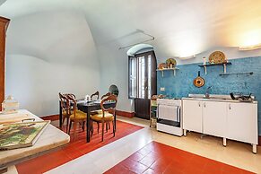 Nella Apartment With Pool