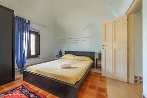 Nella Apartment With Pool