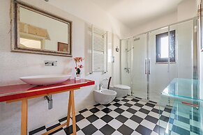 Nella Apartment With Pool