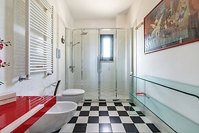 Nella Apartment With Pool