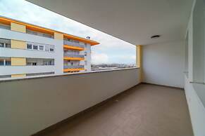 Modern Oasis With Terrace