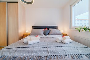 Modern Oasis With Terrace