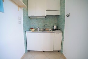 Le Onde Apartment 4 With Pool and Sea