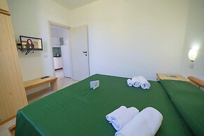 Le Onde Apartment 4 With Pool and Sea