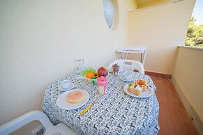 Le Onde Apartment 6 With Pool and Sea