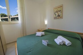 Le Onde Apartment 6 With Pool and Sea