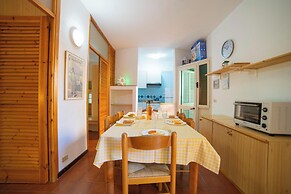 Alba Apartment With Pool and Sea