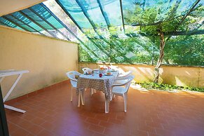 Alba Apartment With Pool and Sea