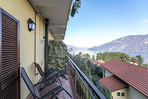 Limonta Breathless View