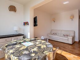 Seaside Simplicity & Comfort