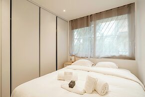 Renovated apt With Parking & Terrace - Palm Beach