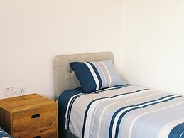 Apartmentsleep5-balcony-bqq-garden-pool