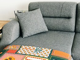 Apartmentsleep5-balcony-bqq-garden-pool