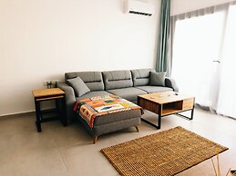 Apartmentsleep5-balcony-bqq-garden-pool