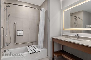 Hyatt House Mississauga / Airport Corporate Centre