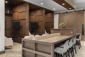 Hyatt House Mississauga / Airport Corporate Centre