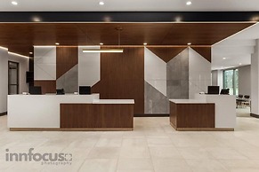 Hyatt House Mississauga / Airport Corporate Centre