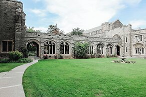 Knox Residence University of Toronto