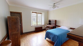 Knox Residence University of Toronto