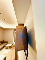 Elite Luxury Suites at Diamond in City