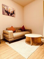 Elite Luxury Suites at Diamond in City