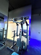 Elite Luxury Suites at Diamond in City