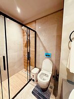 Elite Luxury Suites at Diamond in City