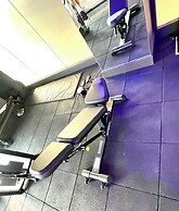 Elite Luxury Suites at Diamond in City