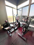 Elite Luxury Suites at Diamond in City