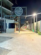 Elite Luxury Suites at Diamond in City